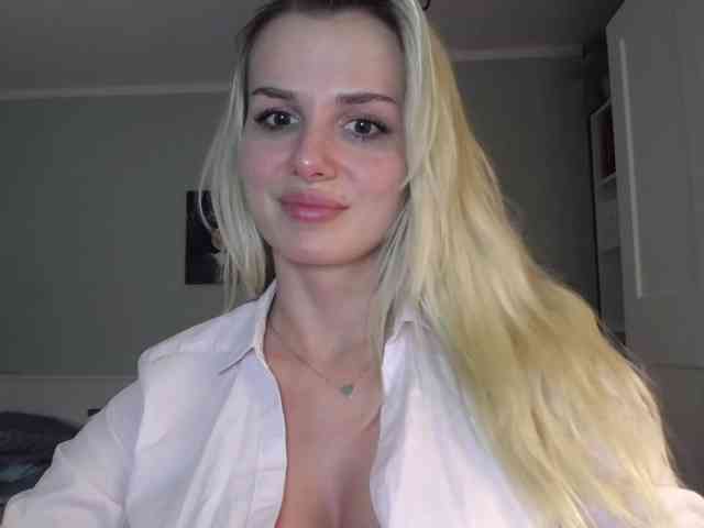 CorneliaSweet webcam