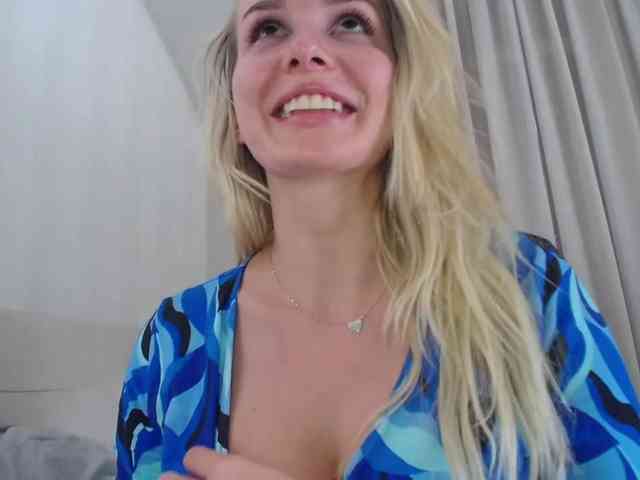 CorneliaSweet webcam