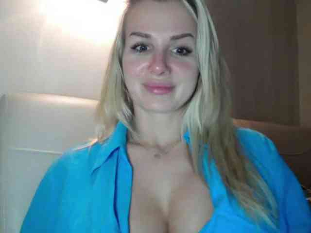 CorneliaSweet webcam