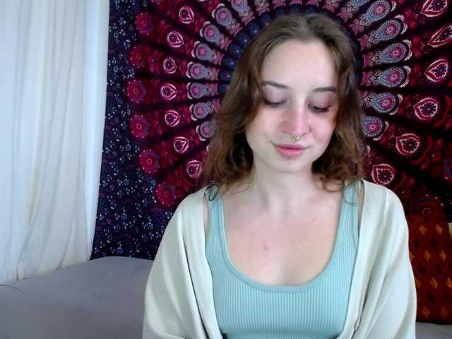 AdalynFlirt's BongaCams show and profile