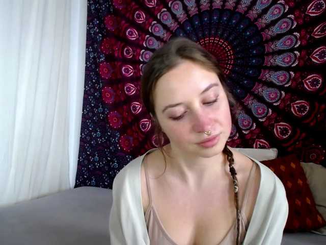 AdalynFlirt's BongaCams show and profile