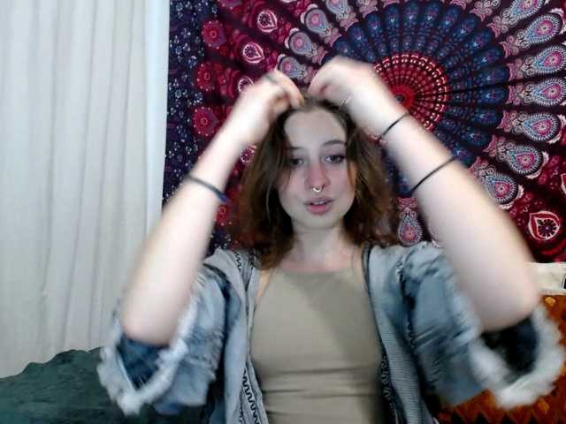 AdalynFlirt's BongaCams show and profile