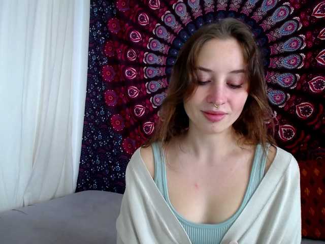 AdalynFlirt's BongaCams show and profile