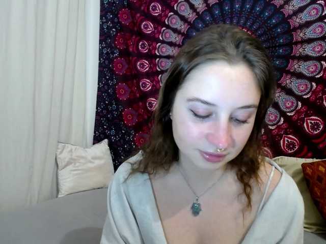 AdalynFlirt's BongaCams show and profile