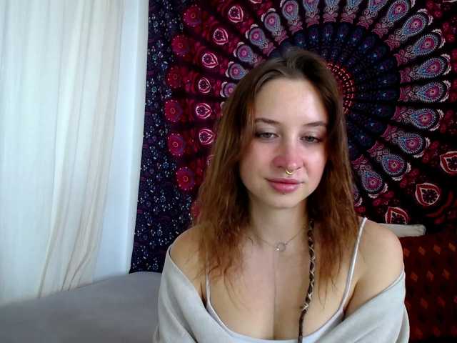AdalynFlirt's BongaCams show and profile