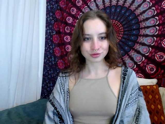 AdalynFlirt's BongaCams show and profile