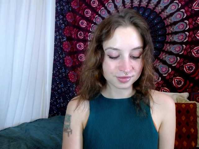 AdalynFlirt's BongaCams show and profile