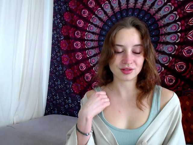 AdalynFlirt's BongaCams show and profile