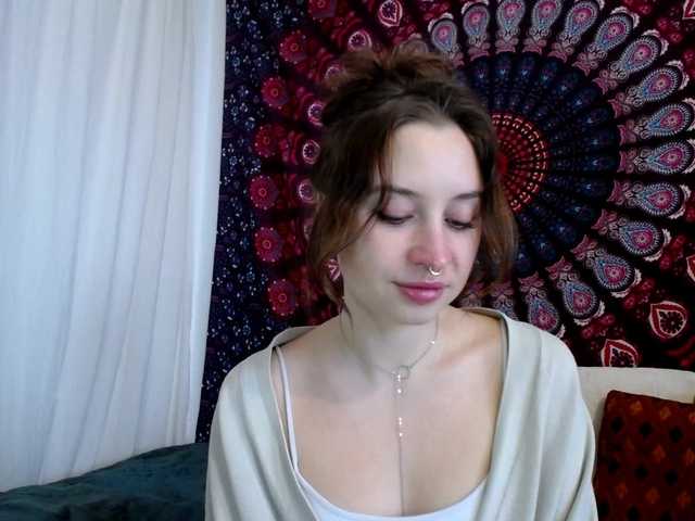 AdalynFlirt's BongaCams show and profile