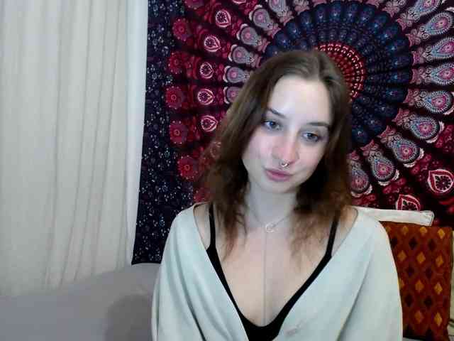 AdalynFlirt webcam