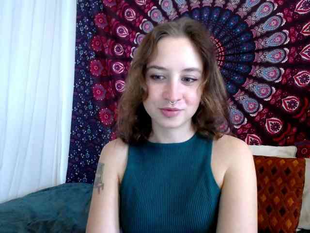 AdalynFlirt webcam