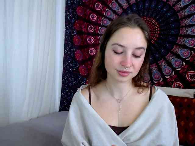 AdalynFlirt webcam
