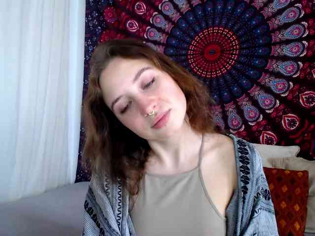 AdalynFlirt webcam