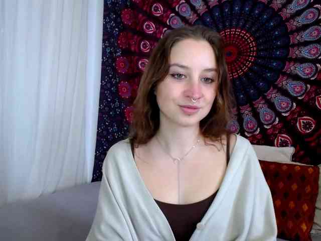 AdalynFlirt webcam