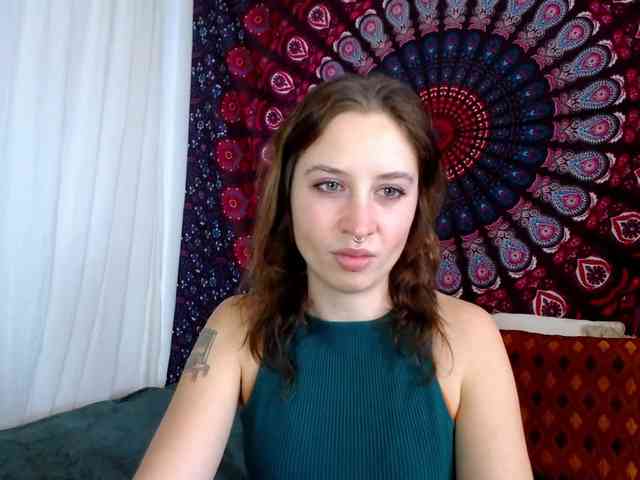 AdalynFlirt webcam