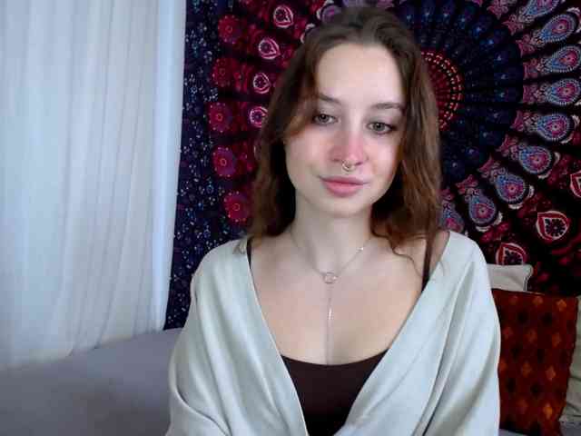 AdalynFlirt webcam