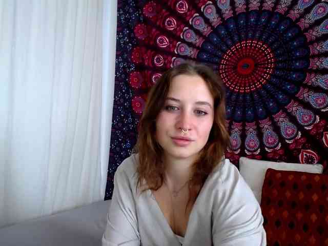 AdalynFlirt webcam
