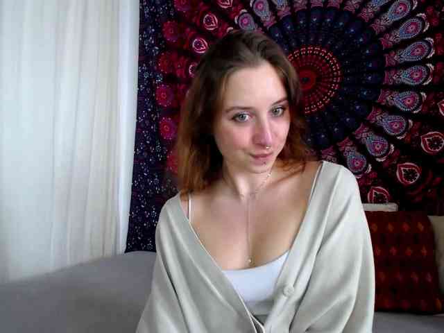 AdalynFlirt webcam