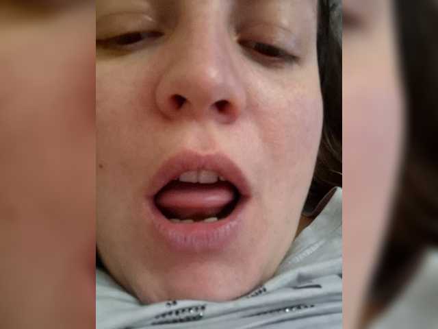 annetshik2013's BongaCams show and profile