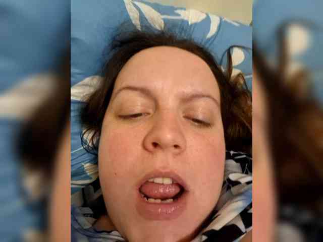 annetshik2013 webcam