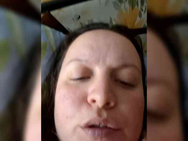 annetshik2013 webcam