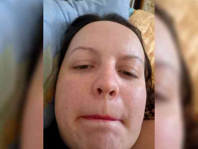 annetshik2013 webcam