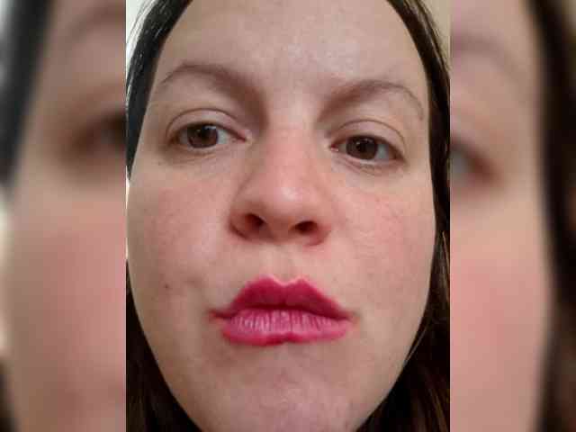 annetshik2013 webcam