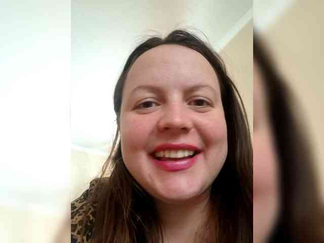 annetshik2013 Live Webcam on BongaCams