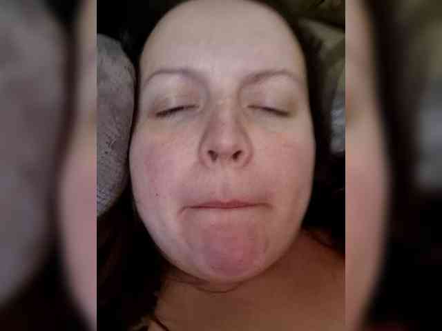 annetshik2013 webcam