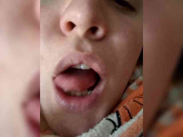 annetshik2013 webcam