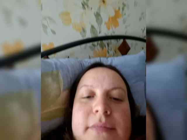 annetshik2013 webcam