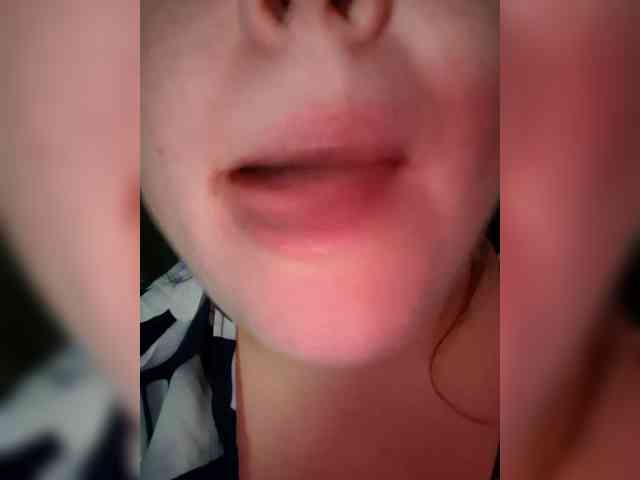 annetshik2013 webcam