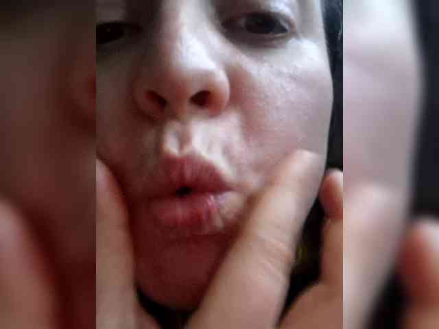 annetshik2013 webcam