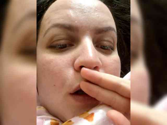 annetshik2013 webcam