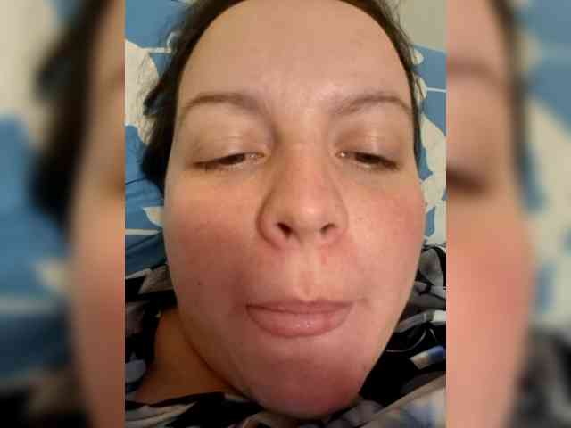 annetshik2013 webcam