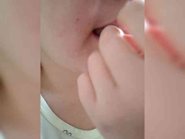 annetshik2013 webcam