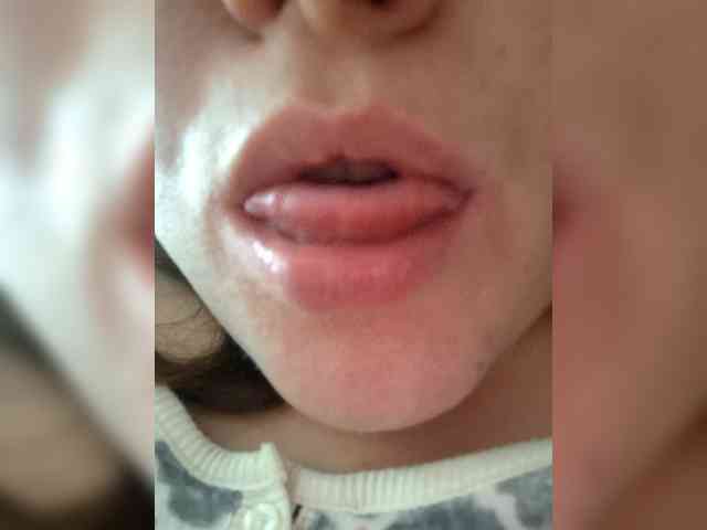 annetshik2013 webcam