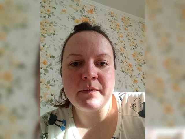 annetshik2013 webcam