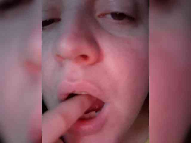 annetshik2013 webcam