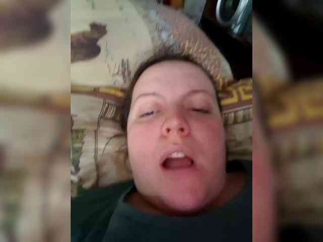 annetshik2013 webcam