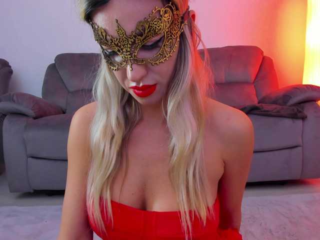 SecretVanilla's BongaCams show and profile