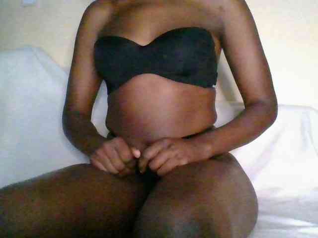 Pretty0ass2020 webcam