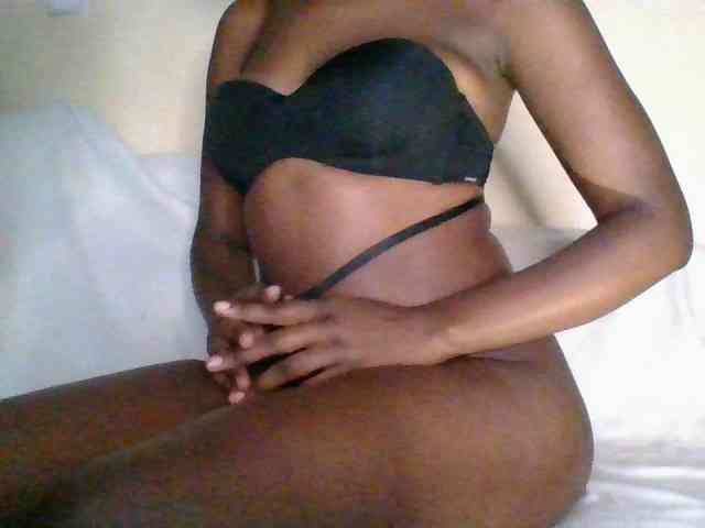 Pretty0ass2020 webcam