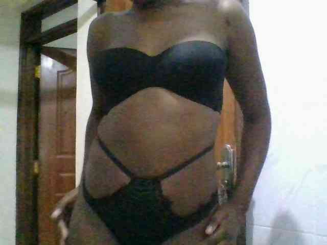 Pretty0ass2020 webcam