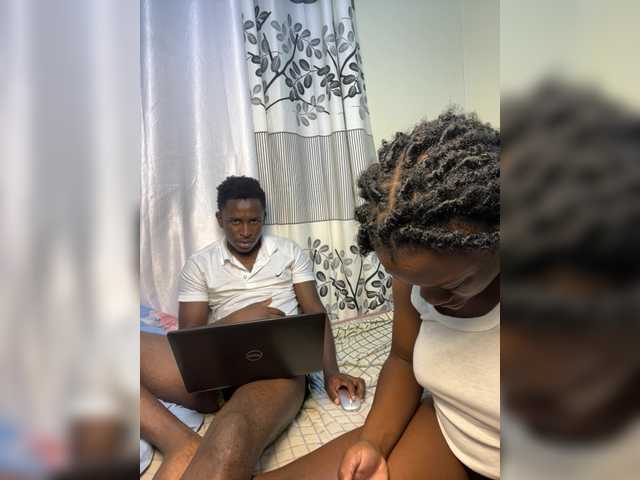 Heartmate's BongaCams show and profile