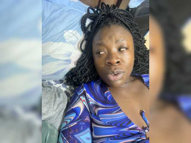 Heartmate's BongaCams show and profile