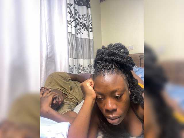 Heartmate's BongaCams show and profile