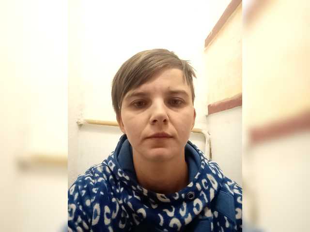 BestMomy – webcam model profile photo