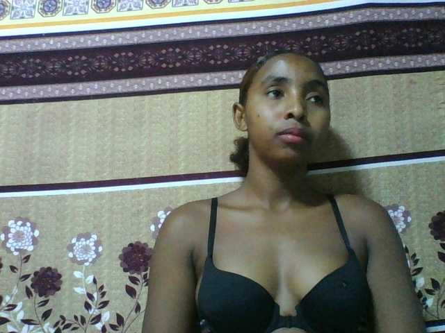 Orzia12's BongaCams show and profile