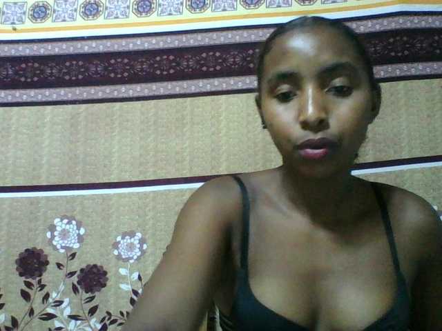 Orzia12's BongaCams show and profile